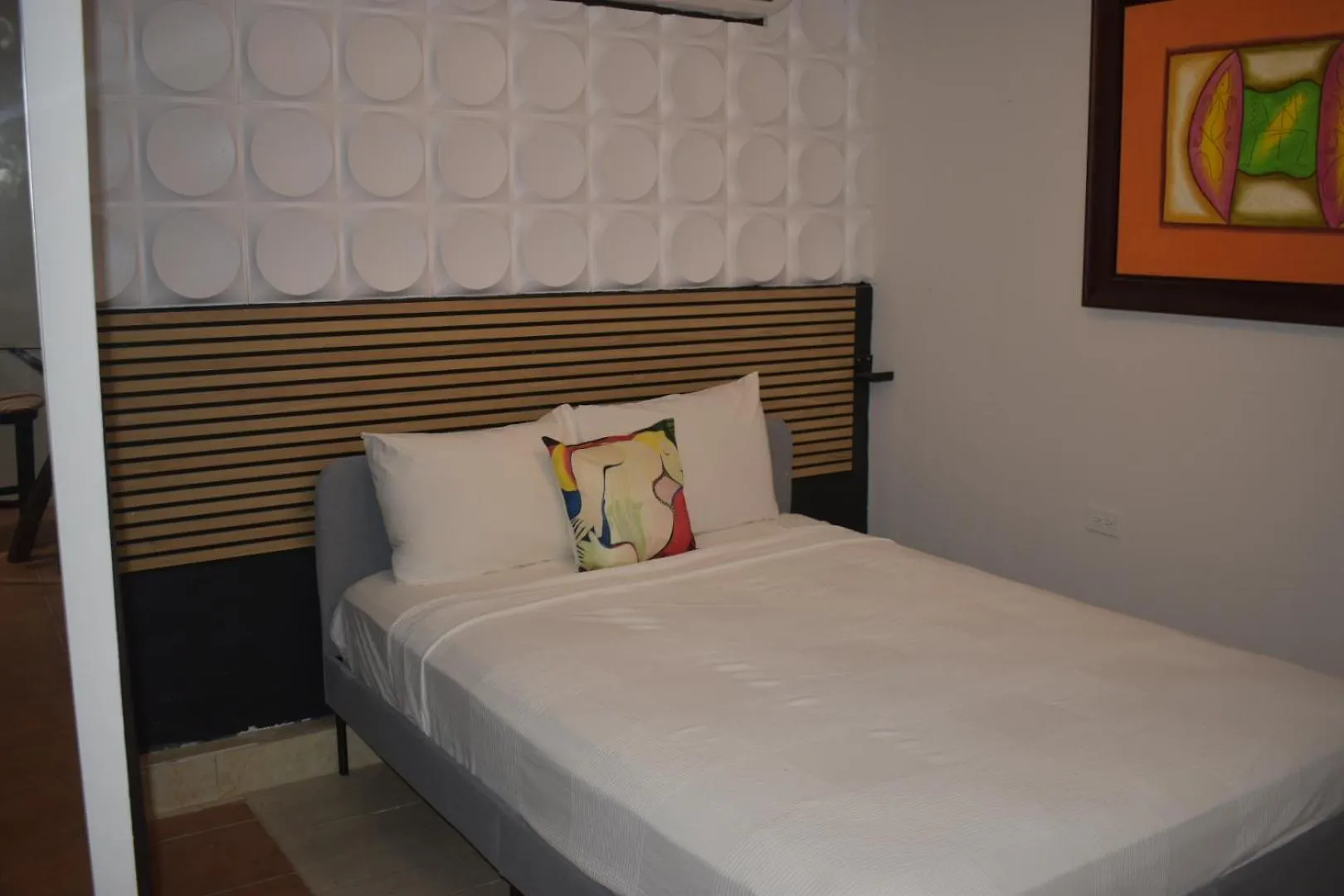 The Local Loft In San Juan Διαμέρισμα