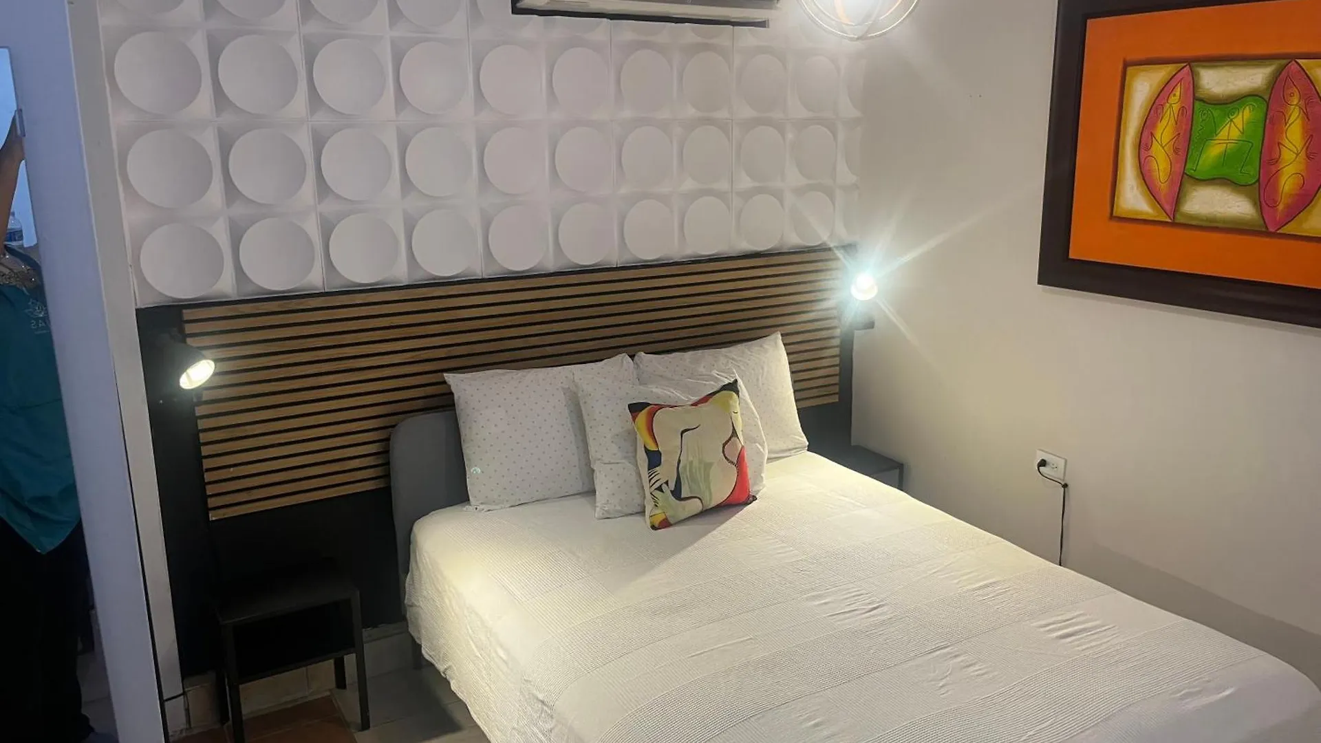 The Local Loft In San Juan Διαμέρισμα